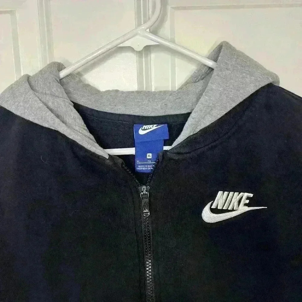 Nike boys sportswear black short sleeve club hoodie - Picture 7 of 7